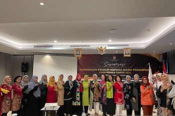 KPU Batam tingkatkan pemahaman perempuan mengenai politik