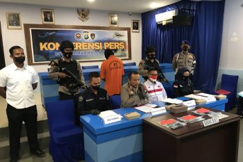 Polda Kepri tangkap penampung calon PMI yang tenggelam di perairan Batam