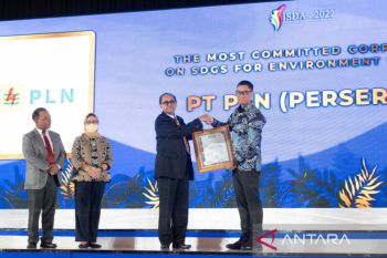 Wujudkan pembangunan berkelanjutan, PLN raih 19 penghargaan di ajang ISDA 2022