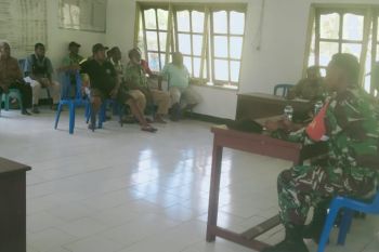 Koramil 1707-02/BU amankan musyawarah penunjukan Kepala Kampung Yobdi