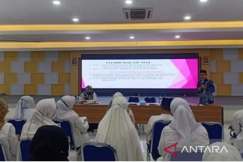 Pengurus Muhammadiyah berikan bimbingan manasik haji di Kota Manado