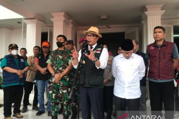 Gubernur Jabar Ridwan Kamil: Dubes Malaysia ke Cianjur bawa bantuan Rp750 juta