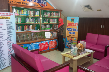 Pocadi DPRD Sumbar raih penghargaan dari gubernur