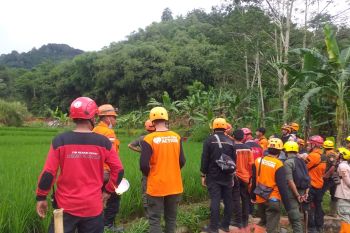 32 Orang Korban Gempa Dilaporkan Hilang di Desa Cijedil, TRC Semen Padang Bantu SAR Gabungan