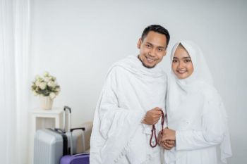 Tips atur keuangan untuk wujudkan mimpi ke 'Baitullah'