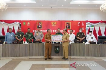 Pemprov Riau kirim bantuan kemanusiaan untuk korbanbencana alam di Kabupaten Cianjur