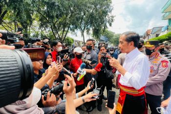 Jokowi: Dukungan masyarakat Dayak sangat dibutuhkan dalam pembangunan IKN