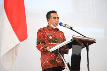Wabup Pesisir Selatan minta ASN terus tingkatakan prestasi kerja