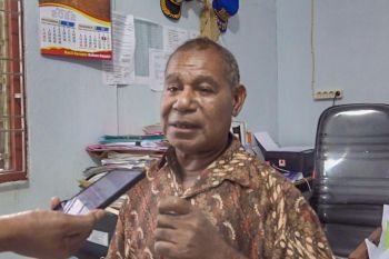Dinsos Jayapura membantu BBR bagi 20 KK kurang mampu