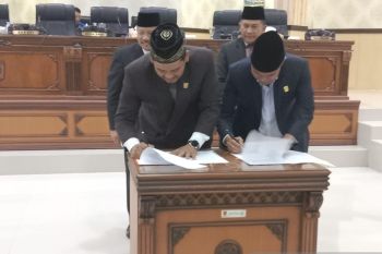 DPRD Agam gelar paripurna pendapat akhir fraksi tentang RAPBD 2023