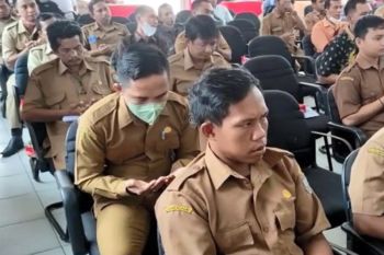 Diskoperindag Seruyan diminta maksimalkan program pembinaan koperasi