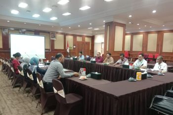 Halal Center Unismuh Makassar dan OJK Sulampua dorong percepatan industri halal