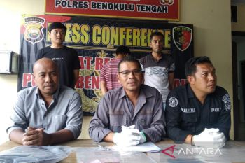 Polres Bengkulu Tengah OTT oknum mengaku wartawan yang memeras sekretaris desa