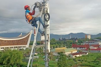 Dukung ekonomi digital, XL Axiata perkuat jaringan di Sumatera Barat