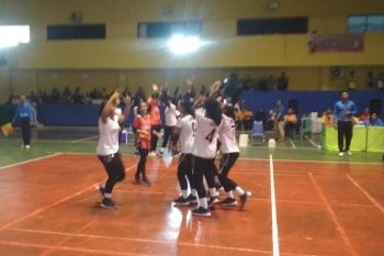 Kandaskan Pesawaran, tim bola voli putri Bandarlampung melaju ke semifinal Porprov