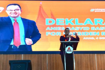 Anies Baswedan ajak relawan di Sumatera Barat bawa pesan positif