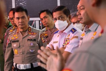 Dirjen Perhubungan Darat tinjau pos lalu lintas Gadog Bogor pastikan kesiapan jelang Nataru