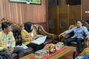 Pemkab Lamandau minta perusahaan ikuti ketentuan UMK 2023
