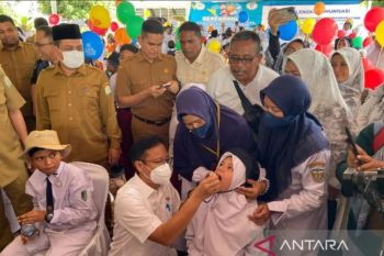 Polio immunization focused on regions with low coverage