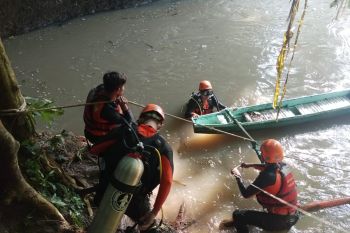 Jenazah pelajar yang tenggelam di Sungai Kuripan Lombok Barat Barat ditemukan