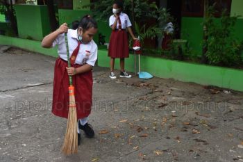 P2G meminta kajian lebih lanjut kebijakan masuk sekolah pukul 05.00 Wita