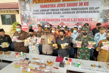 Polres Bengkalis musnahkan sabu 30 kg