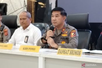 Polisi periksa tiga anggota keluarga pelaku bom Polsek Astanaanyar Bandung