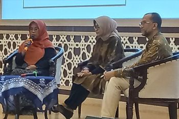 Ekonom: Ekonomi kerakyatan utamakan pencapaian kemakmuran masyarakat