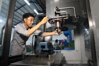 Kemenperin perkecil gap kompetensi industri dan pendidikan