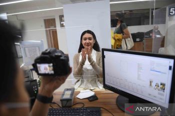 Imigrasi  perketat pembuatan paspor untuk wanita