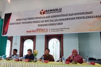 Bawaslu Agam ingatkan Panwascam selektif rekrut PKD