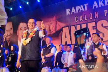 Anies Baswedan bakar semangat relawan di rapat akbar Nasdem Sulsel