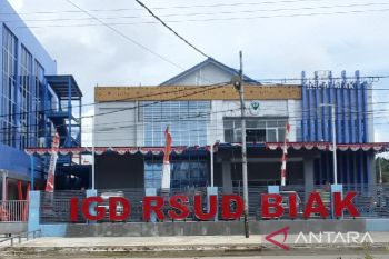 Masyarakat Biak kawal program pemerintah daerah