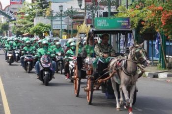 Puluhan ribu pekerja transportasi-UMKM dapat apresiasi pada Hari Mitra Grab
