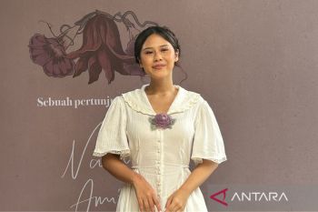 Nadin Amizah ucapkan "Selamat Ulang Tahun"