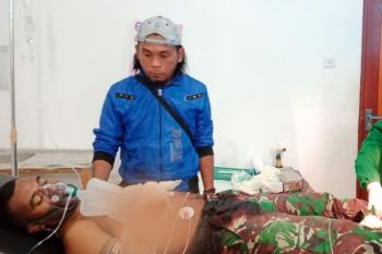 Prajurit Koramil Waghete korban kerusuhan Deiyai dievakuasi ke Nabire