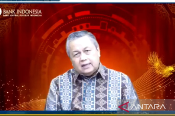 Gubernur BI ingatkan Indonesia senantiasa waspada karena dunia masih bergejolak