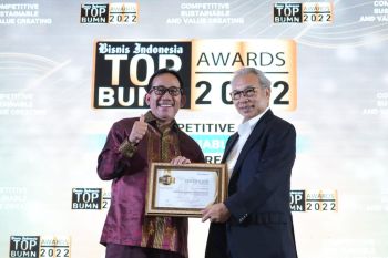 PTBA borong tiga penghargaan Top BUMN Awards 2022