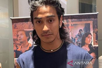 Abidzar Al-Ghifari terbebani lakoi "Balada Si Roy"
