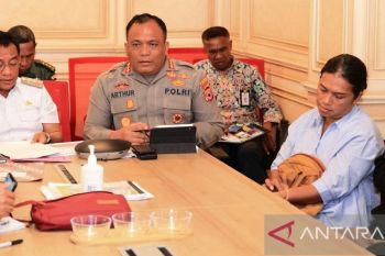 Pemulangan pengungsi konflik Haruku gunakan transportasi laut