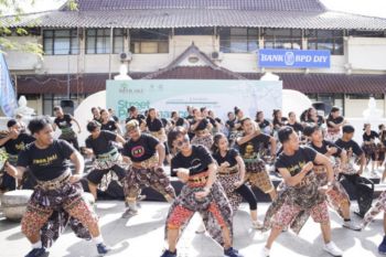 Nitilaku UGM 2022 menggelar panggung kesenian hingga pasar kangen