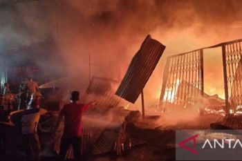 12 unit ruko di Nagan Raya Aceh musnah terbakar, enam damkar dikerahkan