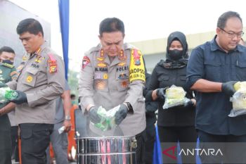 Polisi musnahkan 91 kg sabu dan 25 kg ganja