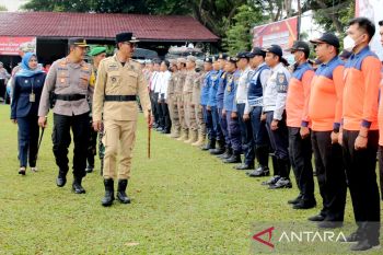 Bupati pimpin apel gelar pasukan Lilin Intan di Mapolres Banjar