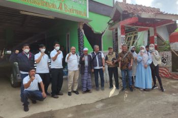 UPZ Semen Padang salurkan zakat karyawan bantu korban Gempa Cianjur