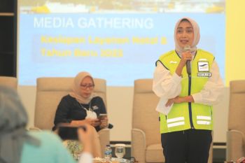 ASDP: Beli tiket daring ferizy H-1 untuk hindari antrean di puncak arus mudik Natal dan Tahun Baru