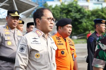 Pemkot Makassar siagakan petugas penanganan banjir