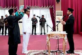 Gubernur Sulsel melantik Kepala Dinas Pendidikan jadi Pj Bupati Takalar