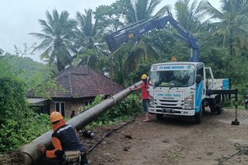Cuaca ekstrem, ratusan gardu PLN di NTB rusak