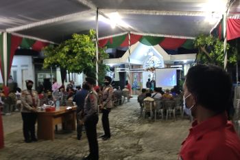Ibadah malam Natal di sejumlah gereja Bandarlampung berjalan khidmat